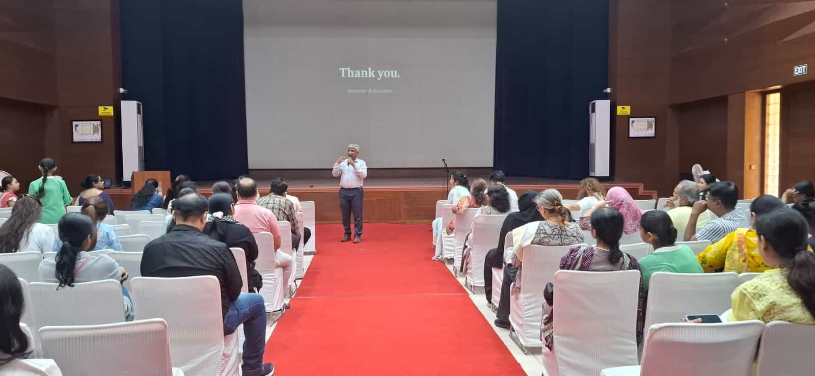 Parents attending an Acrophile Foundation workshop